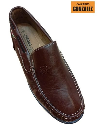 zapatoas-marrones-hombre-invierno